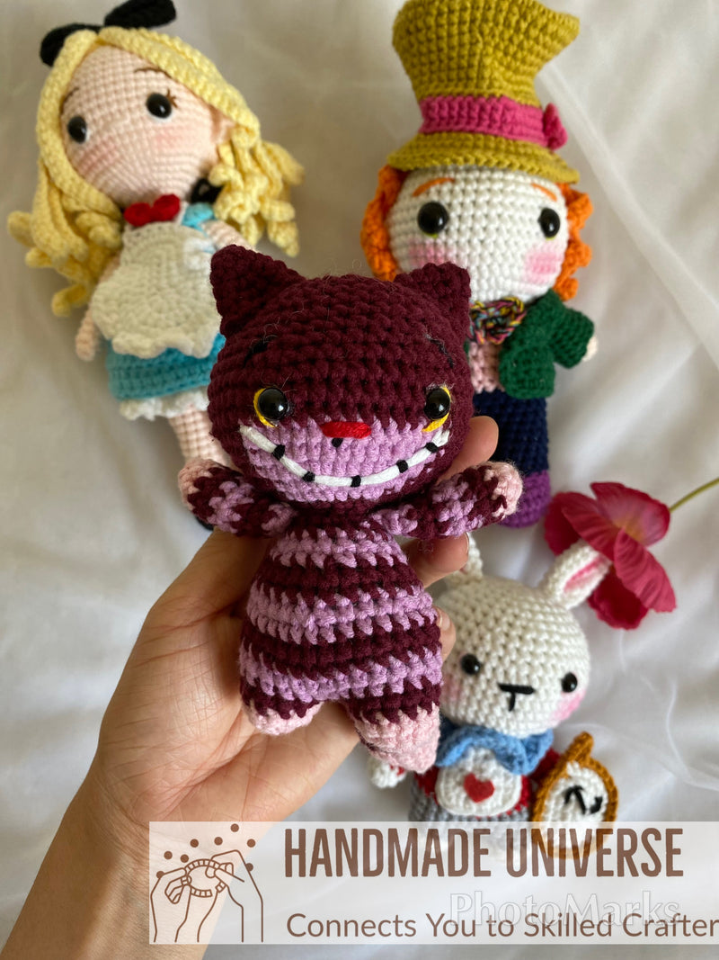 Crochet Alice in wonderland dolls, Amigurumi Mad Hatter Alice in Wonderland, Crochet Alice princess