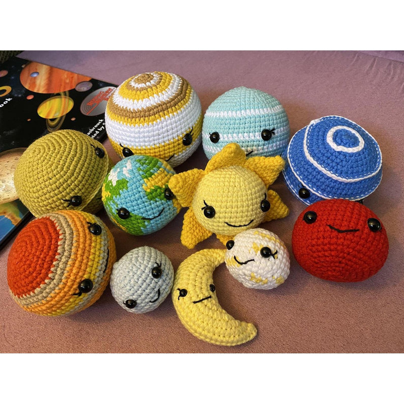 Educational Solar System crochet, Amigurumi crochet planets